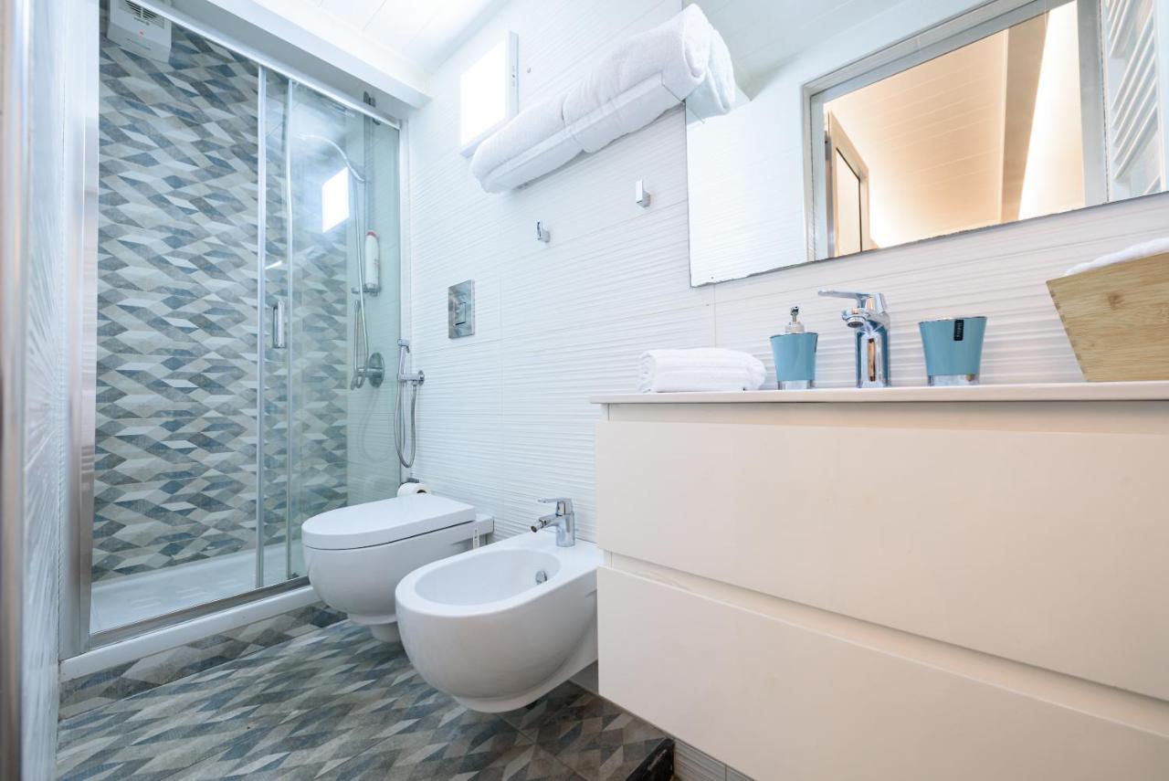 Apartmán Riviera Di Chiaia 155 Neapol Exteriér fotografie